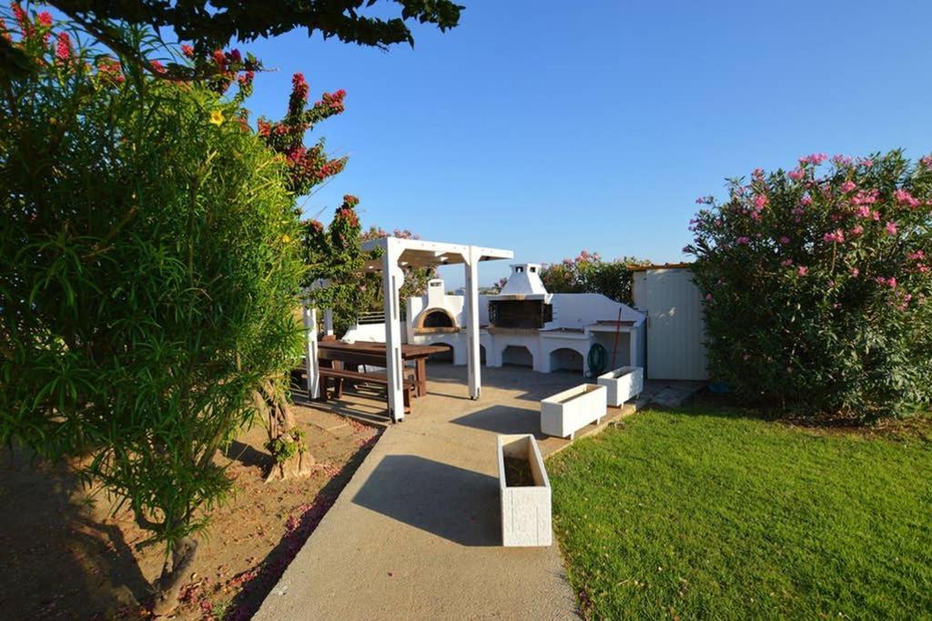 Renes Paradise Seahome - Afandou Beach, Rhodes 科林比亚 外观 照片
